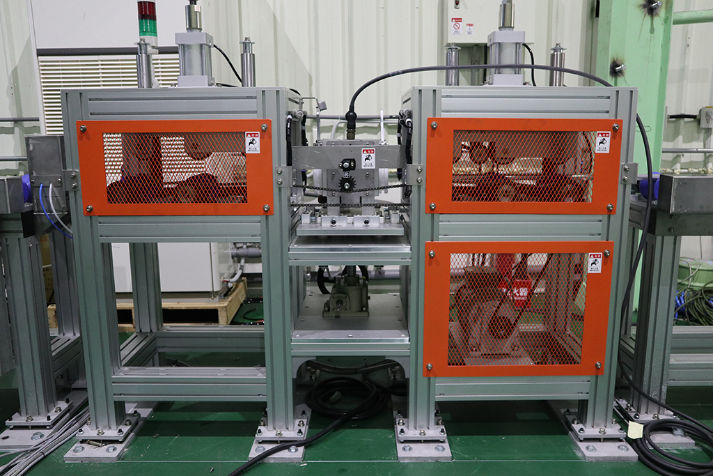 Aluminium Testing Machine Quality control - Tung Shin Aluminum
